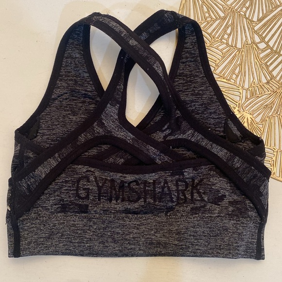 Gymshark Sports Bra - Picture 2 of 2